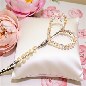 Crystal heart Roach clip made with Guitar strings handmade atm card clip